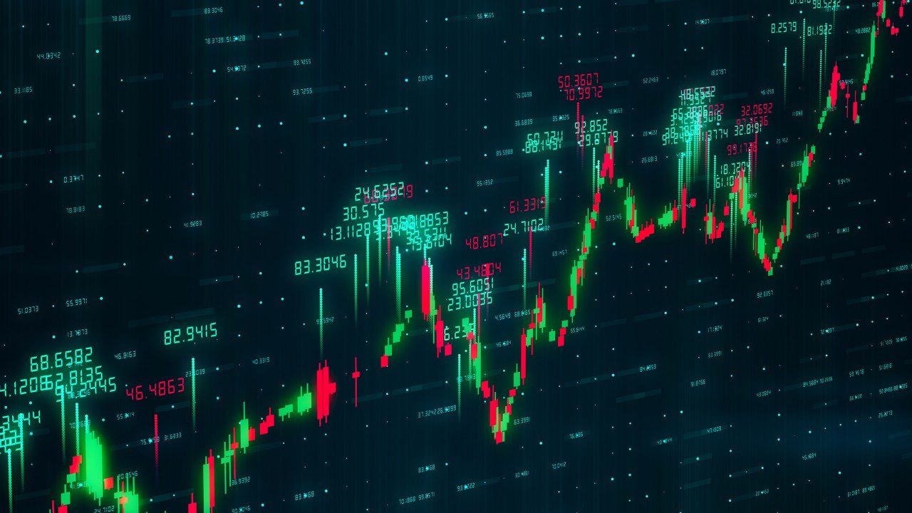 营收、毛利率均大超预期,超微电脑盘后暴涨超16%!