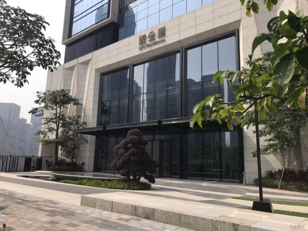 媲美深圳湾1号的超豪公寓前海金融中心国金汇