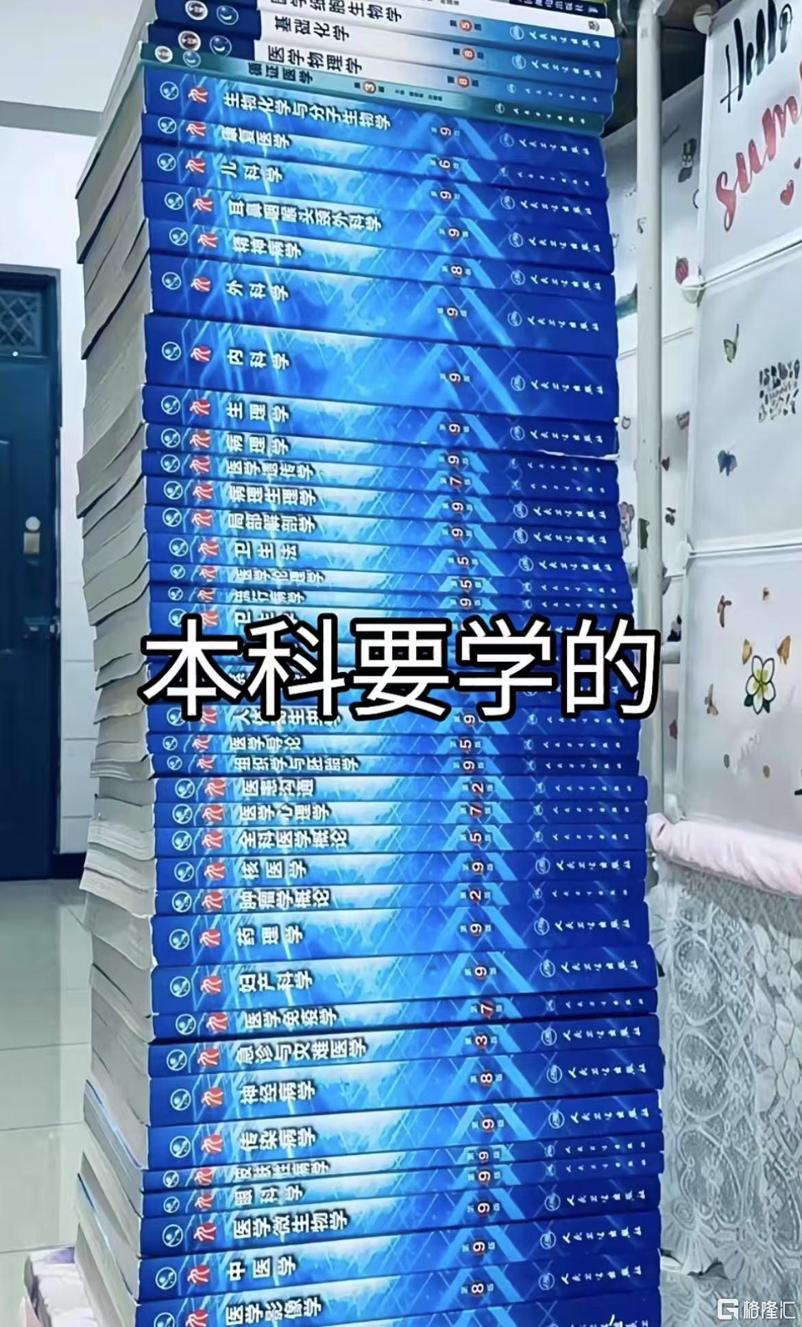 b644e25c600e4b969d60db5d13997876.jpg