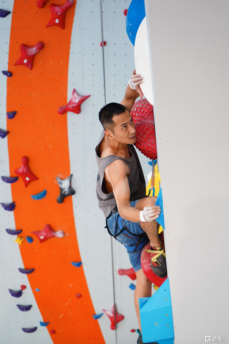 09e020406d6e4a38a6894531cb5adc41.jpg