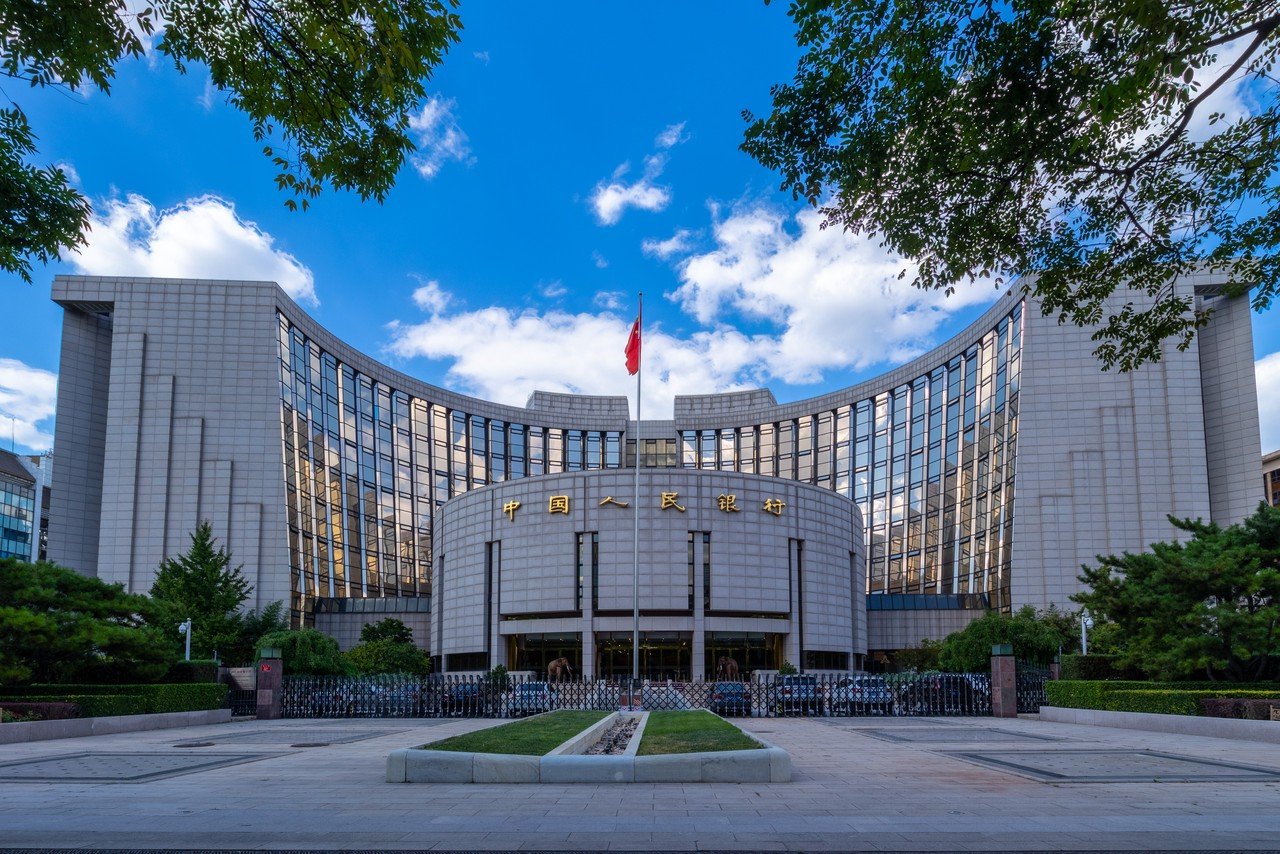 央行:要继续实施适度宽松的货币政策,加大逆周期调节力度