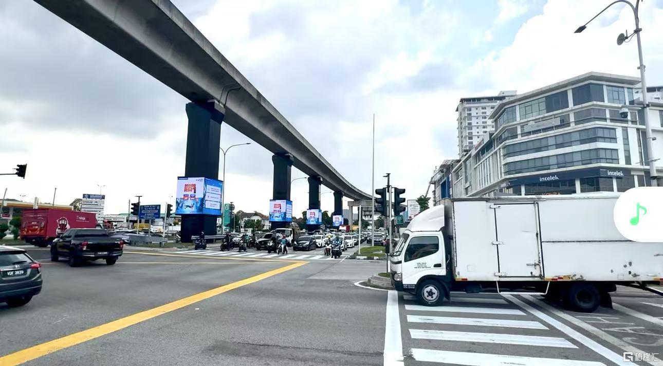 自拍居然之家.jpg