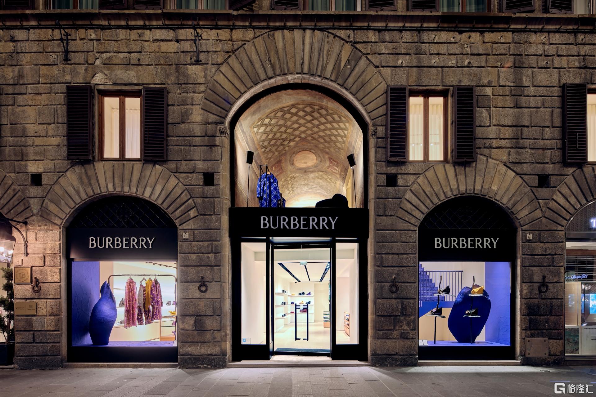 florence-store---courtesy-of-burberry-(1).jpeg