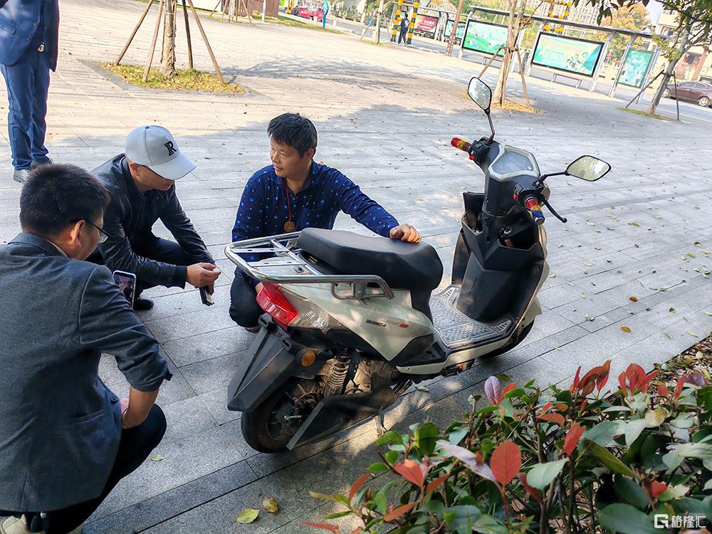 封面1.jpg