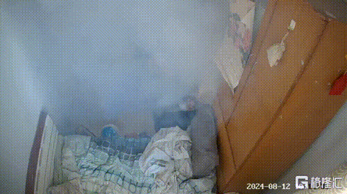 起火瞬间.GIF