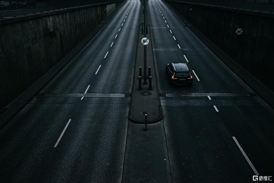 road-6654573_960_720 (1).jpg